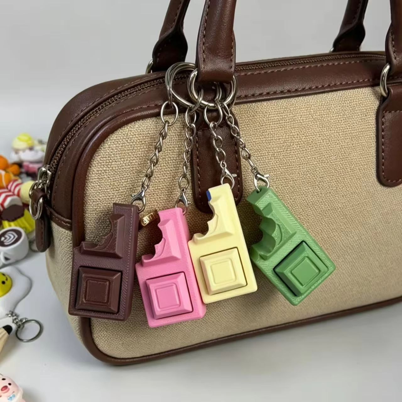 3D Simulated Chocolate Keyboar - Edc Carry Items ulasan dan harga